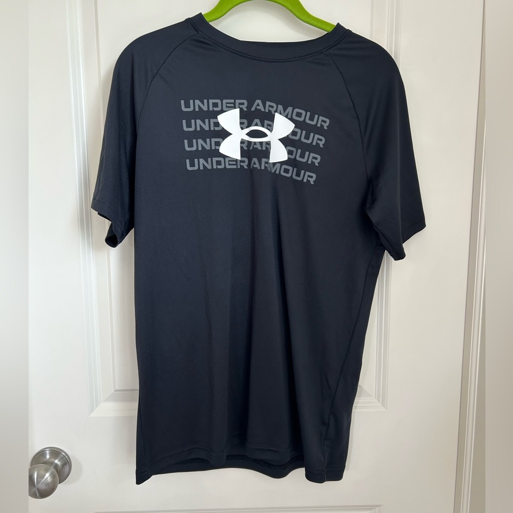 Under Armour Black Short Sleeve Performance Tee